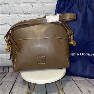 Dooney & Bourke Brown Leather Shoulder Bag Gold Hardware Classic Designer